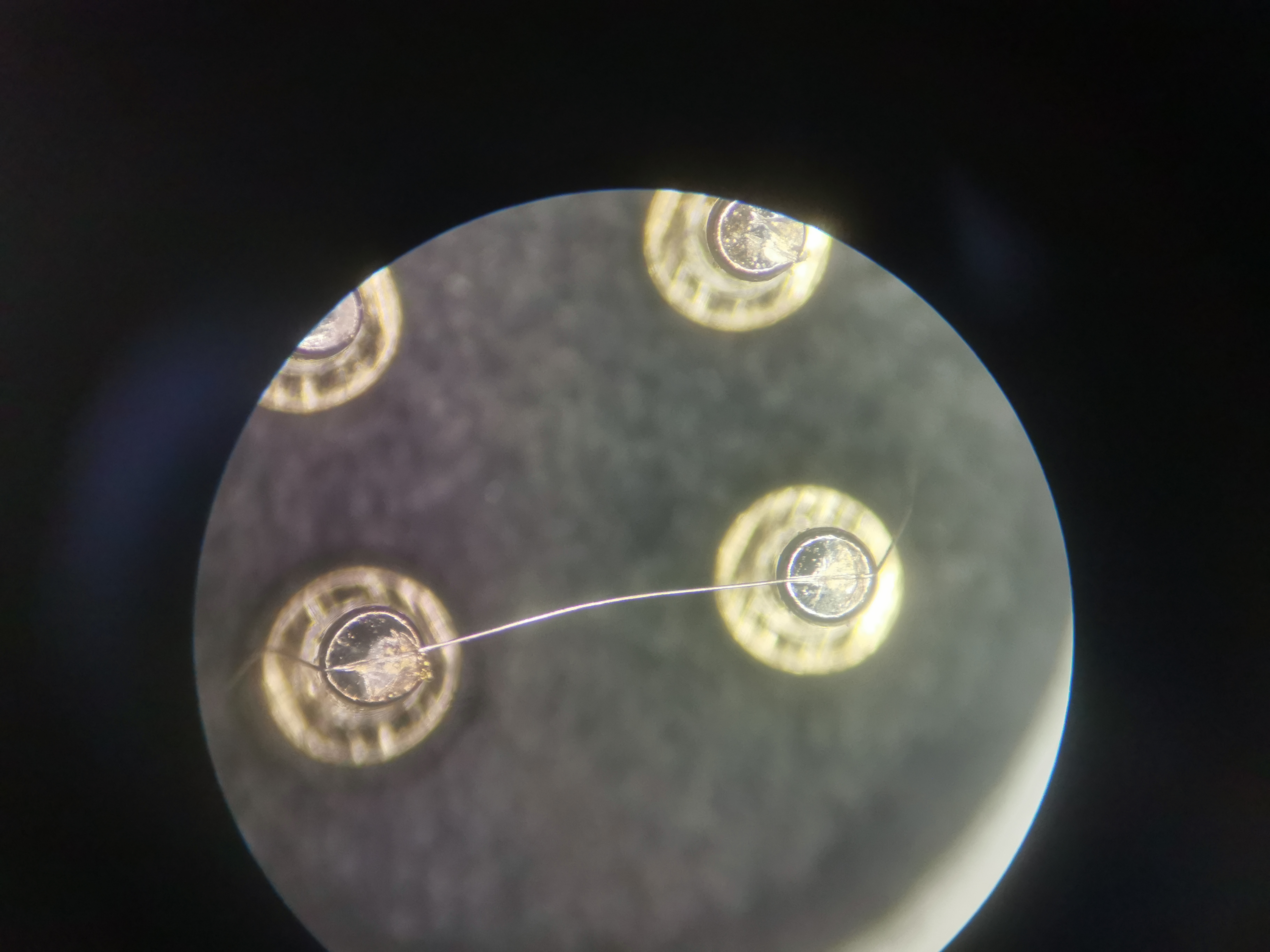 超细金属线材焊接CCD可视化焊接工艺样品