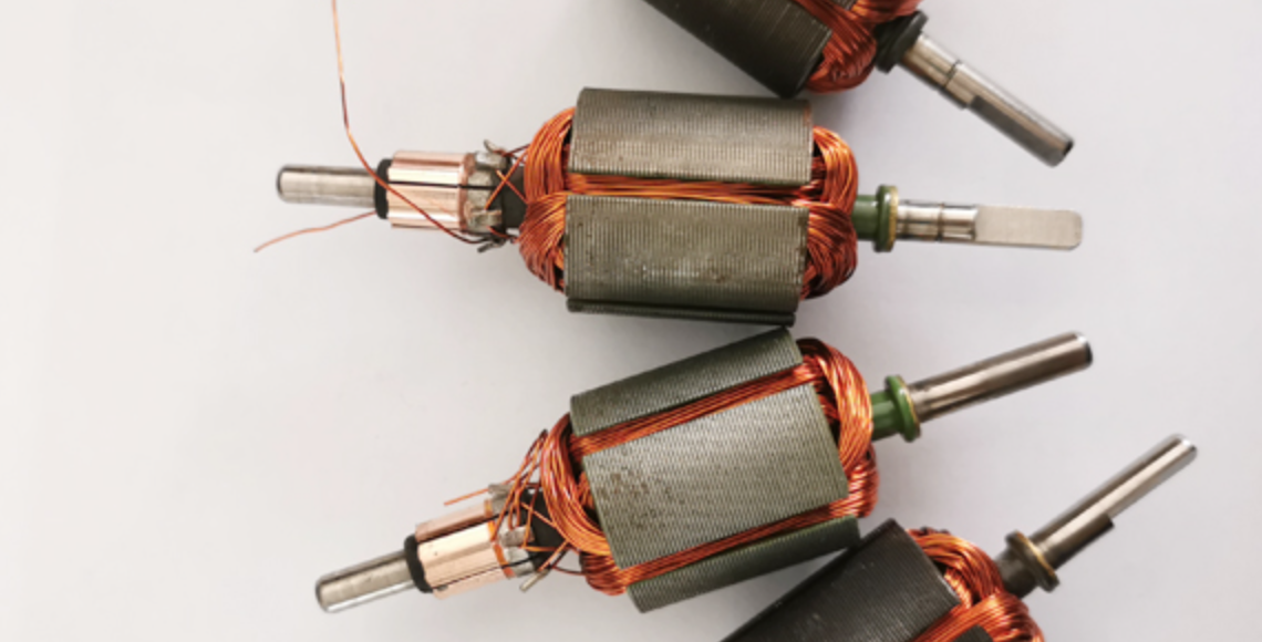 马达定子漆包线与钩子焊接工艺样品