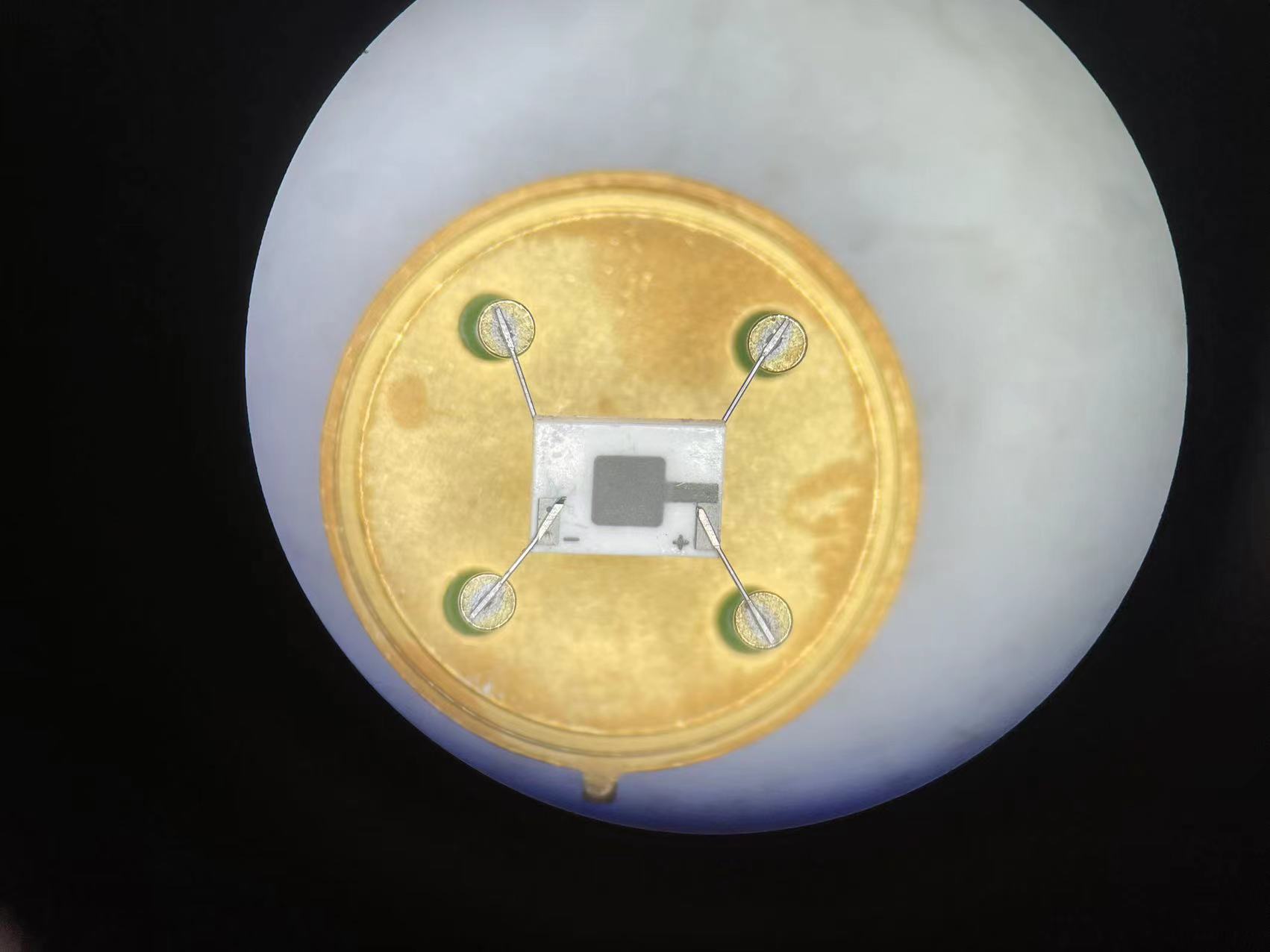超细金属线材焊接CCD可视化焊接工艺样品