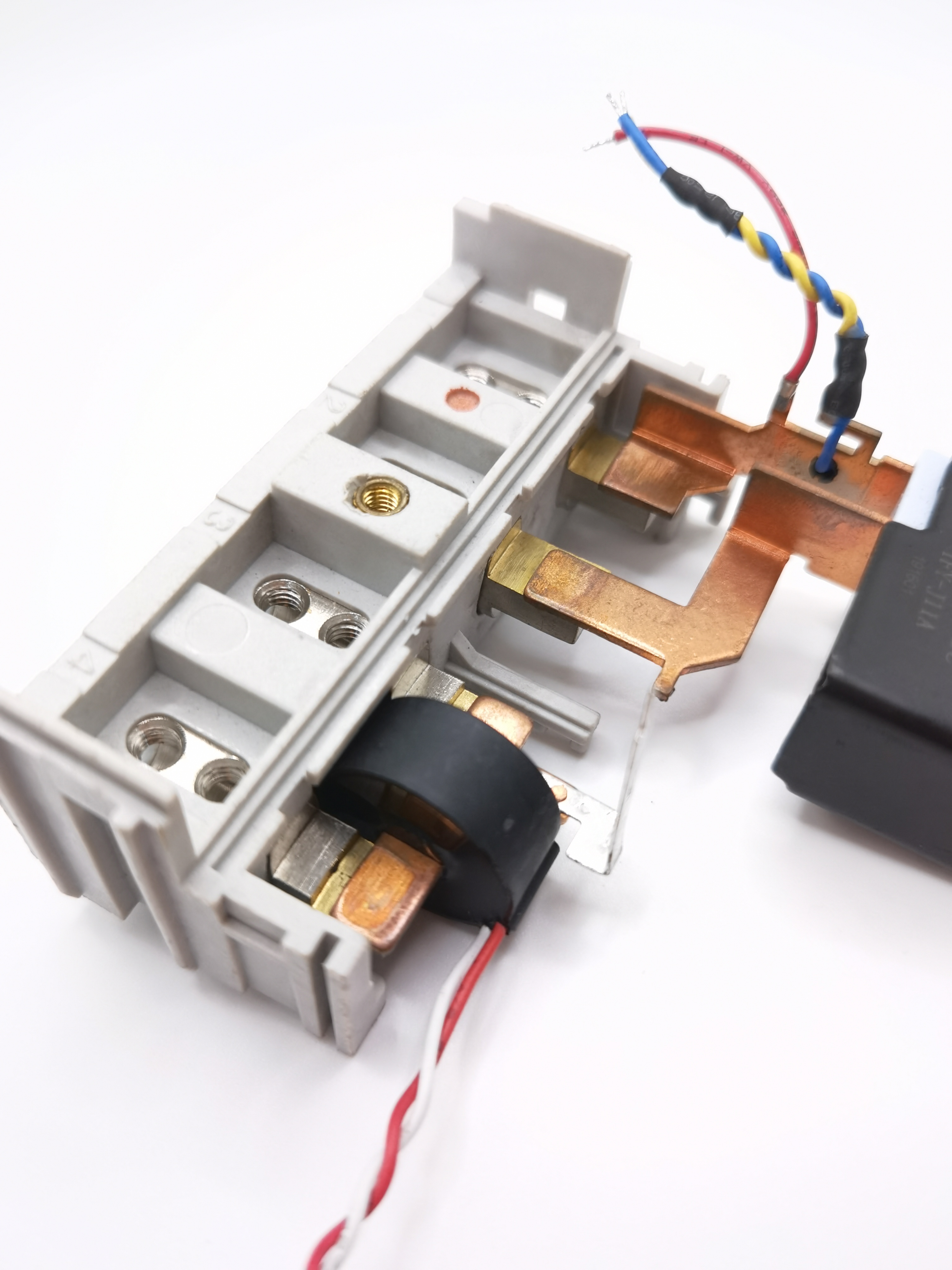 插排插线板铜片焊接样品