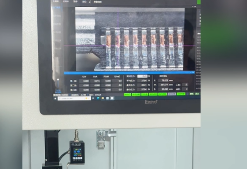 汽车时钟弹簧焊接_电阻焊接设备