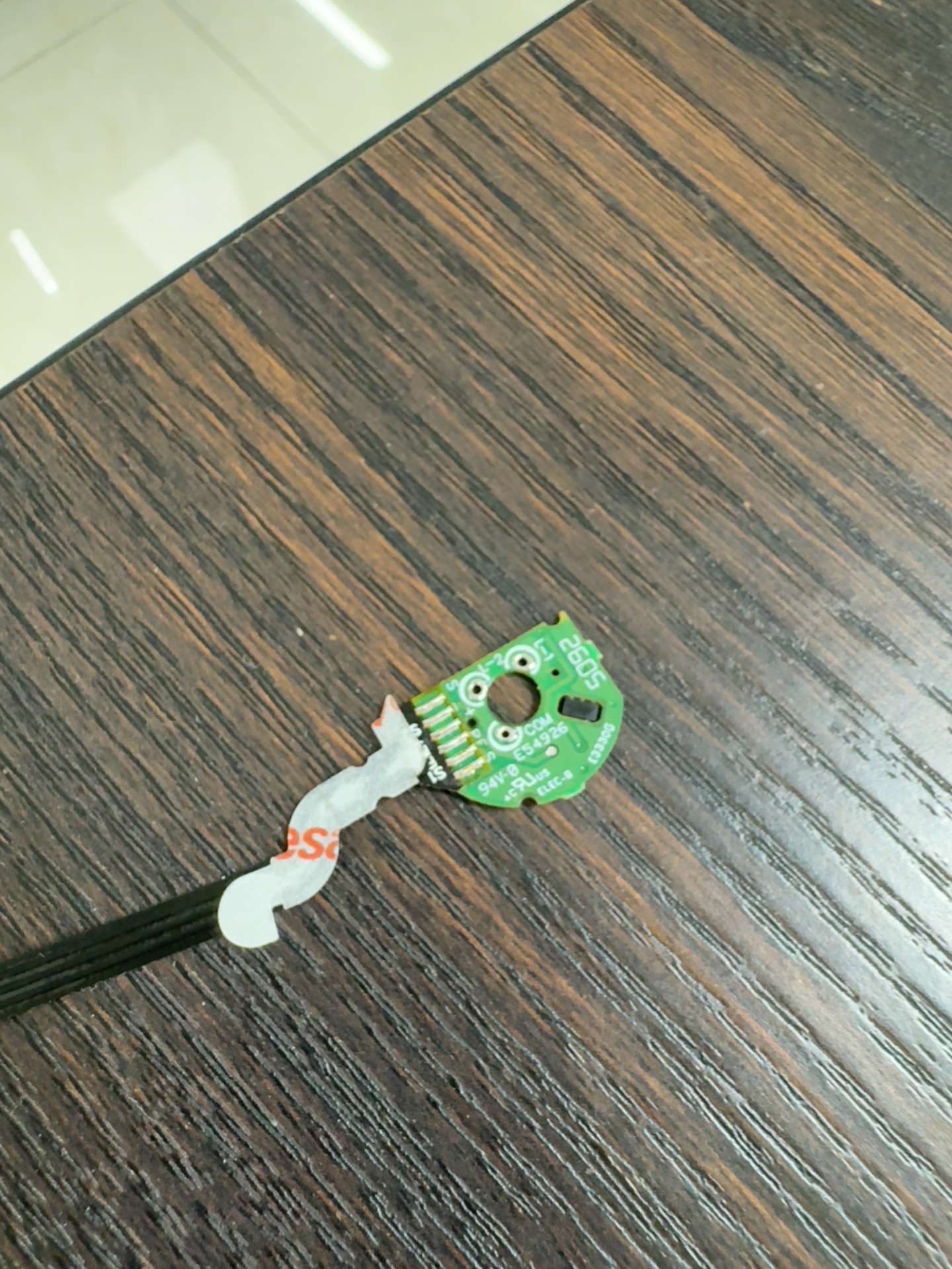 散热风扇Fpc与pcb焊接_电阻焊接设备